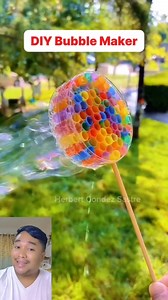 DIY Bubble Maker for kids ‎#diy #diyideas #tips #tipsandtricks #TipsTricks #hacksandtips #lifehacksforhome #trend #virals #trendingreelsvideo #trendingreels #lifehacks #lifehack #lifehacktutorial #BubbleMaker #diybubblemaker #bubblemakertoy #amazingvideo #usefultips | Herbert Condez Sastre