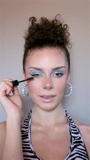 Blue Neon Makeup Tutorial by Alizade | Mavi Neon Make-up