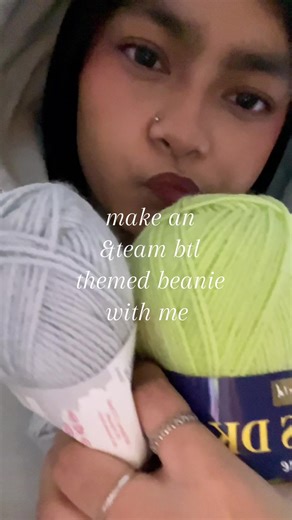 Create a Unique &TEAM Themed Beanie: My First Crochet