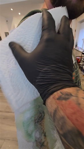 11K views · 209 reactions | On débute ce bras, un arbre-une vie.......encore du travail pour ajouter tout ce qui fait sa vie......avec le sable du temps qui passe......une très bonne séance...... | Python ink tattoo | Facebook