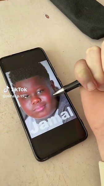Drawing Techniques on Smartphone Screens