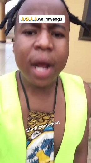 Exploring Tropical Fashion in Outdoor Settings