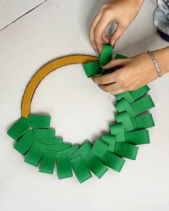 Christmas wreath making at home 💥💥 #Christmas | Craft Engineer