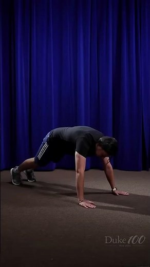 How to Do Mountain Climbers - Fitness Fridays #shorts