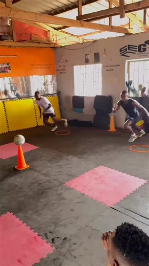 💪🏾🧘🏾‍♂️🙏🏾♥️ Quick Feets, block and change of direct #nopainnogain #physioperformance #nevergiveup #attitudeofgratitude