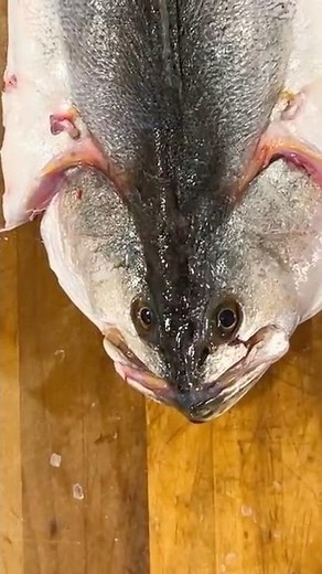 how to BUTTERFLY a fish 🦋🐟(fish cleaning 101) #fishing