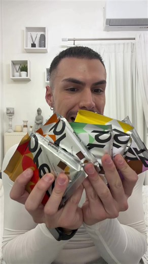 Προσπαθώ να αντιγράψω την πιο iconic σοκολάτα 🍫 Ποια άλλη γεύση από Ιον break θέλετε να φτιάξω ; 😁