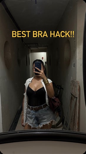Dr Tavishi Yeptho on Instagram: "Regular bra into halter in 10 seconds!! okay so you know that one cute top that’s been sitting in your closet forever because NONE of your bras work with it?? and who is gonna buy a new bra for every outfit. (Ngl, I have done that in the past lol) Anyway here’s a quick lil hack to turn your regular bra into a halter bra in literally under 10 seconds — no scissors, no sewing, no tape. honestly I could use body tape but I don’t find them as comfortable as wearing a