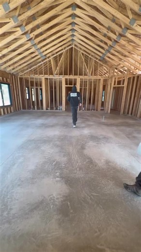 Densifying a Class A (cream polish) Polished Concrete System #polishedconcrete #concretepolish #concretepolishing #polishedconcretefloor #concretedesign #concretefinishes #residentialconcrete #commercialconcrete #industrialconcrete #concretecontractor #floorrestoration #concretegrinding #grindandpolish #saltandpepperpolish #deepaggregatepolish #creamfinish #decorativeconcrete #interiordesigntrends #luxuryflooring #northernindiana #indianacontractor #indianahomes #midwestcontractor #michianahomes