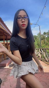Eyeglasses - https://s.shopee.ph/7KlSiLx6tV Skirt - https://s.shopee.ph/7phjJGvCsc Chunky sandals - https://s.shopee.ph/7fOJ6xvqDb | Kriza and bebe