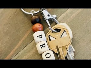 Let’s make a keychain! #keychaintutorial #handmadekeychains #craftbusiness #smalljewelrybusiness
