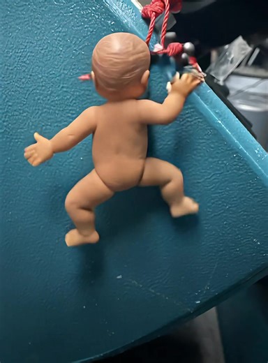 the love machine (@77lovemachine)’s videos with original sound - Bebe Viral AI