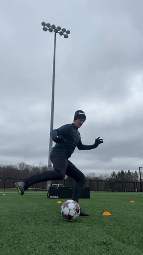 Daily touches 👟⚽️ #7mlctraining #technique #training