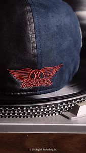 Aerosmith x Boston Scally REVEAL 🎸🎙️ We’re proud to partner with Aerosmith—Boston’s own—to celebrate one of the most legendary rock bands in music history. This 8-panel cap is a nod to the band’s raw energy, unmistakable sound, and deep connection to Classic Rock! Classic vintage patchwork panels crafted from a mix of unique materials, featuring solid black leatherette and dark blue soft brushed fabric alongside grey acid-wash panels for a rich, textured look reminiscent of some of the outfits