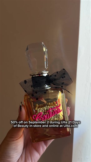 a viva la juicy girly forever. be sure to stock up on my favorite Viva La Juicy Gold Couture 1.7oz fragrance on Wednesday 9/2 for 50% during @ultabeautys 21 Days of Beauty event! @juicycouture #juicycouture #vivalajuicy #AD