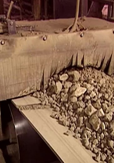 How It's Made S03:E11 - Cement and Caskets