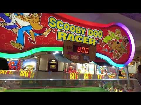 A walk around the arcades and seafront in Rhyl, North Wales