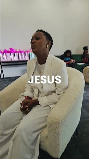 All white praise and worship with Lebo Sekgobela