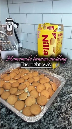 Let’s make a lil puddin from scratch #banana #bananarecipe #cooking #homemade #vlogmas