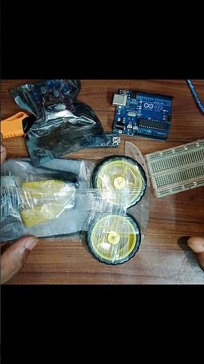 Line follower car project. #arduinoboard #arduino #howtomakepowerbankathome