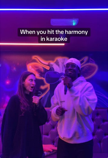 Get ready to hear the best backing vocals of your life #fyp #karaoke #singing #music
