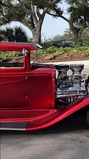 Dual 4bbl tunnel ram V8 Hot Rod Model A sounds good at Cruise Central car show