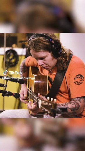 Tommy with billy strings