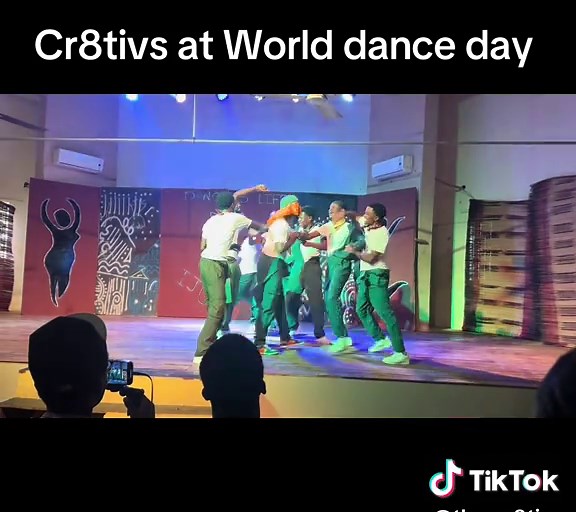The Cr8tivs at world dance day #part1 #the_cr8tivs