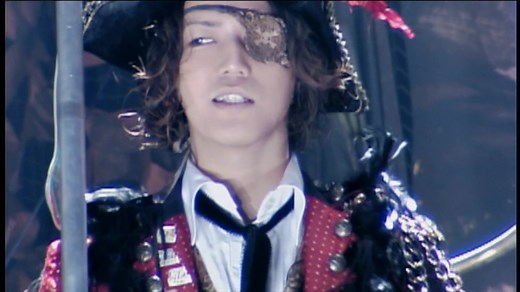 KAT-TUN live tour 2008 QUEEN OF PIRATES -1