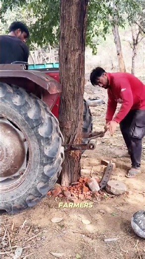 Tractor Leverage: A Brilliant Low Tech Invention to Uproot Stubborn Trees