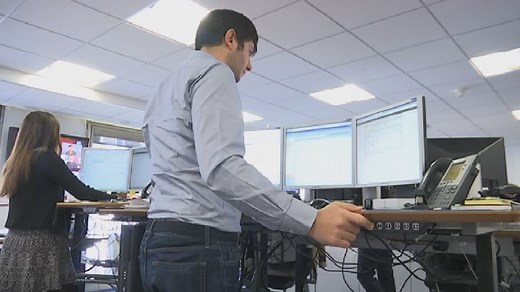 Au travail, mieux vaut alterner les positions assise et debout