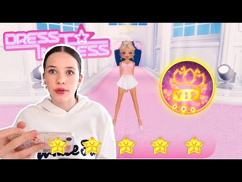 ✨Playing Dress To Impress w VIP ✨