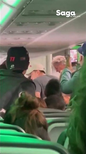🫶🏻 ¡MORITA recibe OVACIÓN en vuelo tras brillar con México en el Mundial 2026!