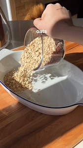 🥕 it’s carrot cake baked oatmeal season #recipe #breakfast #bakedoatmeal #oats #plantbased #easter #easterrecipes | PlantYou