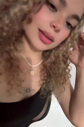 Videos de Mari 👧🏼💓 (@mar__1958) con “sonido original - Mari 👧🏼💓”