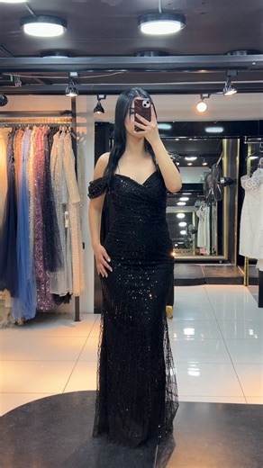 GARDROP GİYİM on Instagram: "💕GARDROP KAHRAMANMARAŞ💕 😍harika modeller 😘 Takipte kalın 👍 #Kahramanmaraş #abiye #abiyemodelleri abiyeayakkabı abiyetesettür hautecouture dress amazing model moda bugunnegiysem fashion style abiyemerkezi mezuniyetelbisesi mezuniyet weddingdress wedding haljine egresados abitolungo prom promdress gown nişanlık söz"