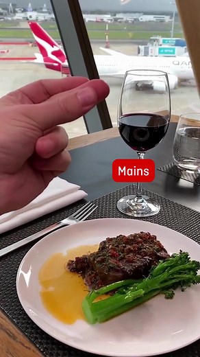 Qantas New Menu Revealed for First Class Travelers