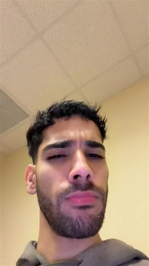 Idk if some carpets are done for but I genuinely thought it would at least clean 70% of it #fyp #carpetcleaning