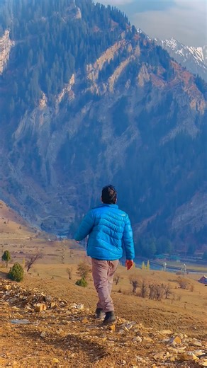 The beauty of Gurez Valley lies in its untouched natural scenery, including majestic, snow-capped mountains, the crystal-clear Kishanganga River, and picturesque wooden houses😍😍 #explore #tulailvalley #adventure #beautiful | EXPLORE GUREZ TULAIL