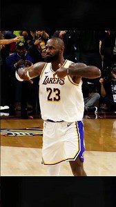 LeBron proves HE'S NOT WASHED 🐐