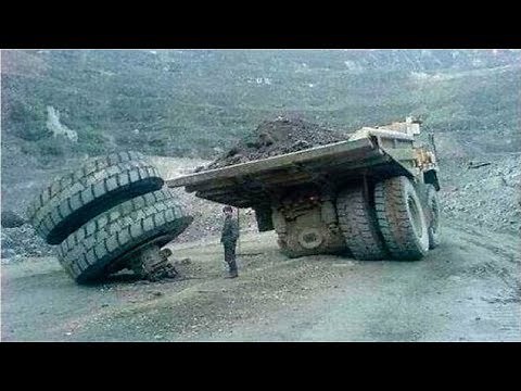 Dangerous Idiots Operator Dump Trucks at Works || Best Truck Disasters Compilation