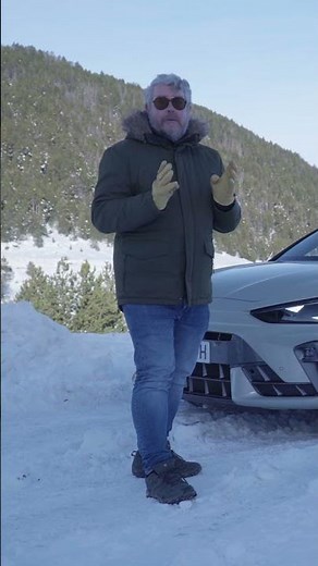 Gearbox | You can't just head into the snow with anything. Meet the Pirelli Cinturato