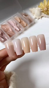 Tired of nails popping off after a day? Our Magic Nail Glue keeps your nails secure for up to 3 weeks! 💅 No lifting, no slipping — just a flawless hold that feels salon-fresh every day. | Nail Handy