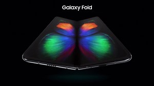 83 reactions · 11 shares | #GalaxyFold e aici. 曆 Îl poți descoperi în...