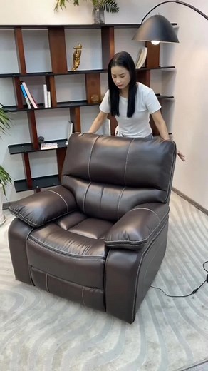 A very nice sofa 😘😘