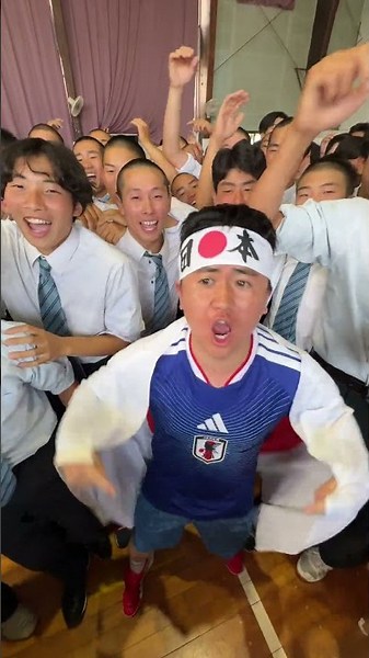 【W杯初戦に向けて気持ちを高めるウンパ】