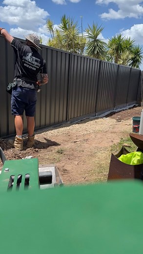 🛠️ Colorbond Fence with Concrete Retaining Wall – Deebing Heights Another solid job completed in Deebing Heights 💪 We installed a durable Colorbond fence paired with a concrete sleeper retaining wall to create a strong, clean, and modern boundary solution. ✅ Built to handle the slope of the block ✅ Low-maintenance and long-lasting materials ✅ Neat, straight lines with a sharp finish ✅ Perfect for privacy, security, and style If you’re looking to upgrade your property boundary with a profession