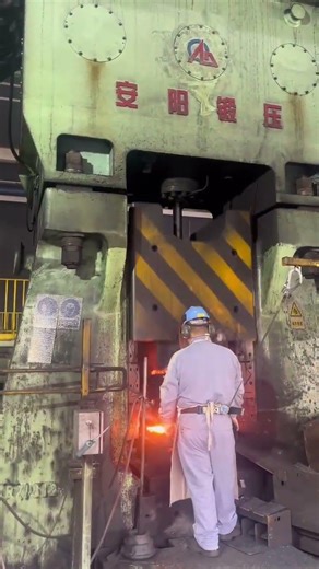 ANYANG CNC Fully Hydraulic Die Forging Hammer