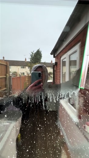 Expert Tips for Exterior Window Cleaning