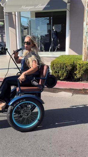 Priscilla block has bars 😳 #eminem | etrikekaraoke